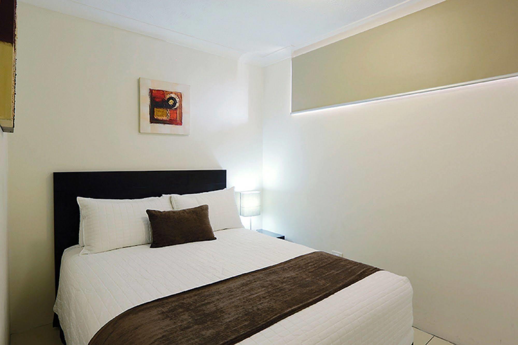 Kangaroo Point Holiday Apartments Брісбен Екстер'єр фото